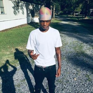 Meet your Posher, Devante